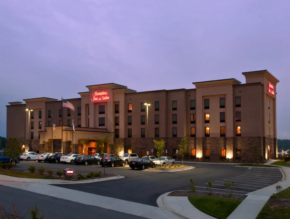 Hampton Inn & Suites Winston-Salem/University Area, NC - Chambres