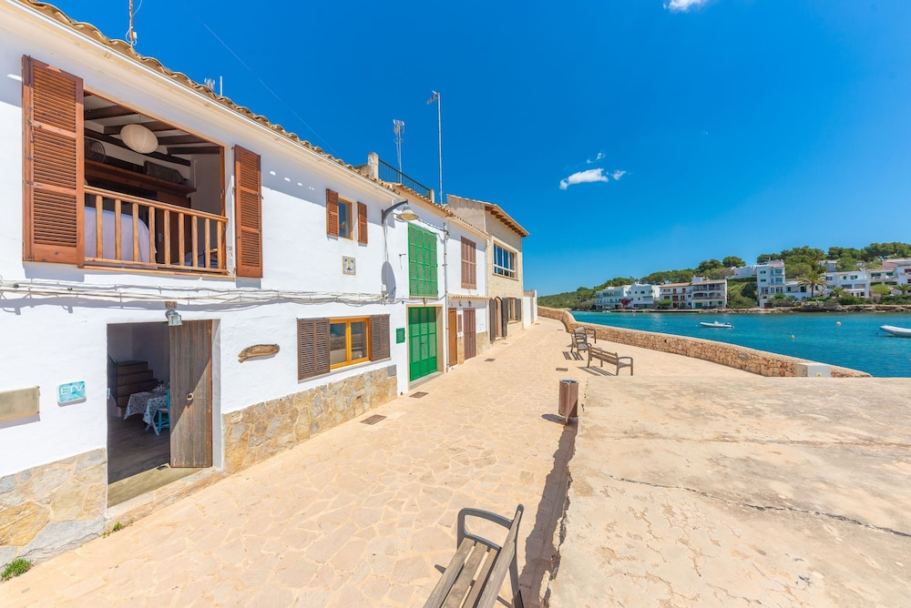 Cas Padrins Portopetro