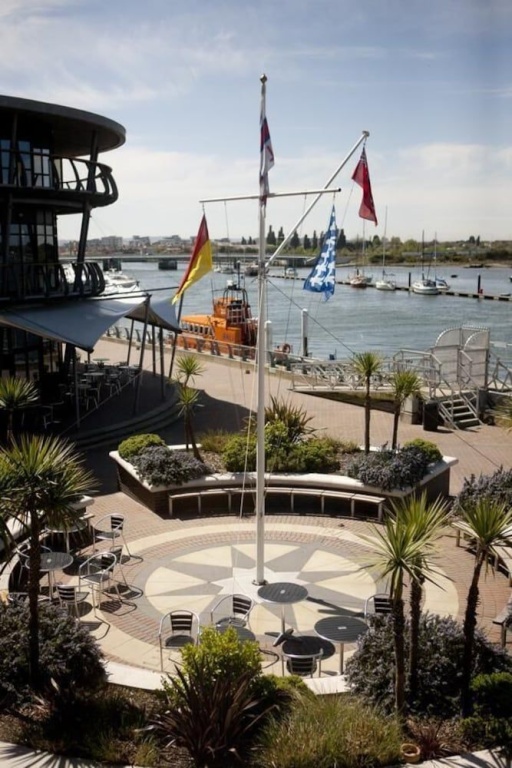 Beach & Waterfront