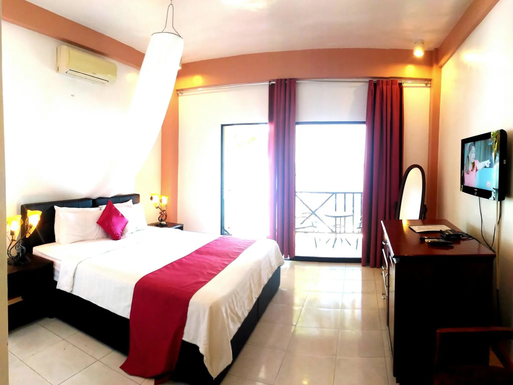 Deluxe room beachfront