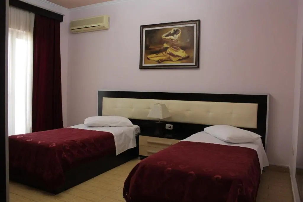 Economy Double room (twin beds)