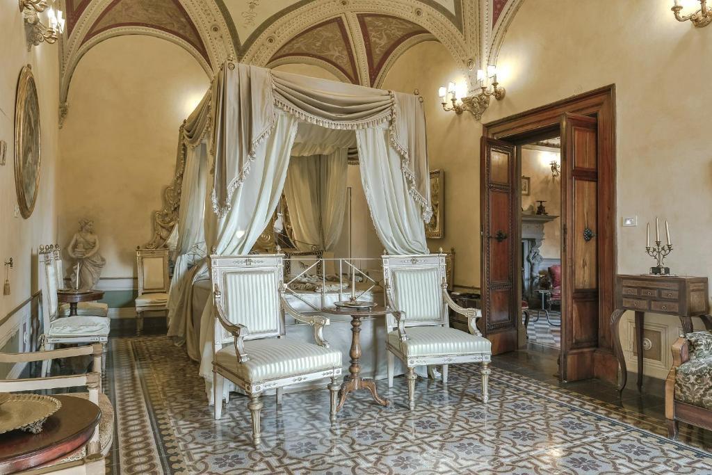 Palazzo Coli Bizzarrini Image 38