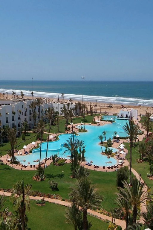 Beach & Waterfront