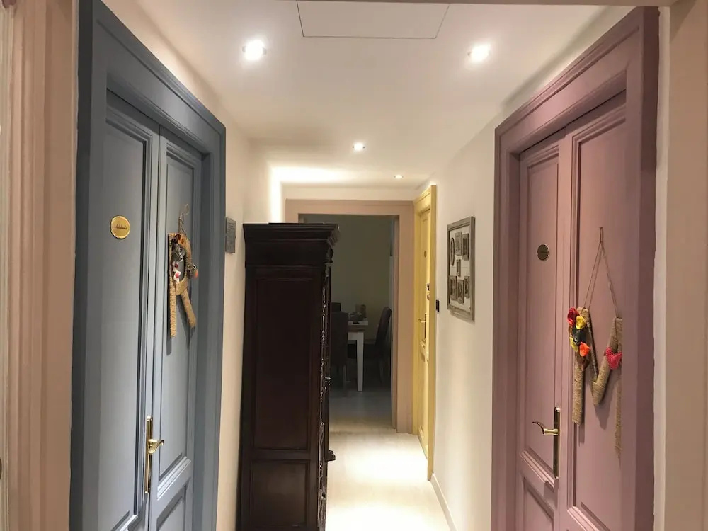 Royal room