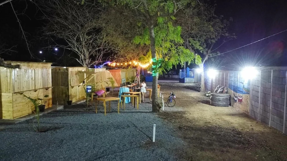 Aqua Hostal Masachapa Beach