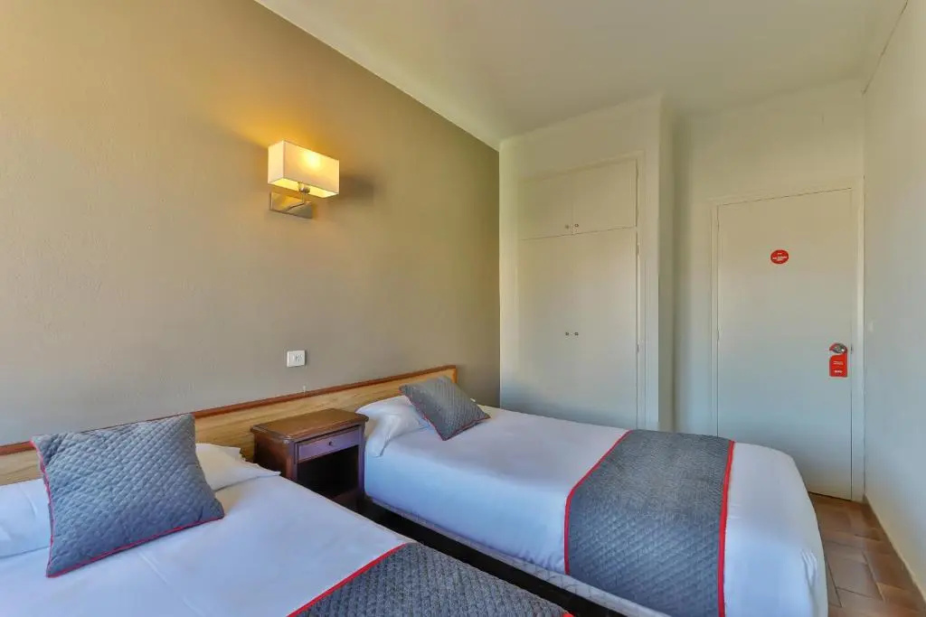 Standard Double room (twin beds)