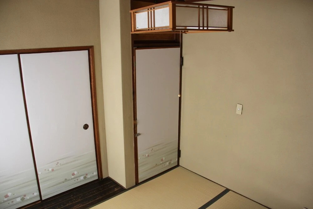 image url