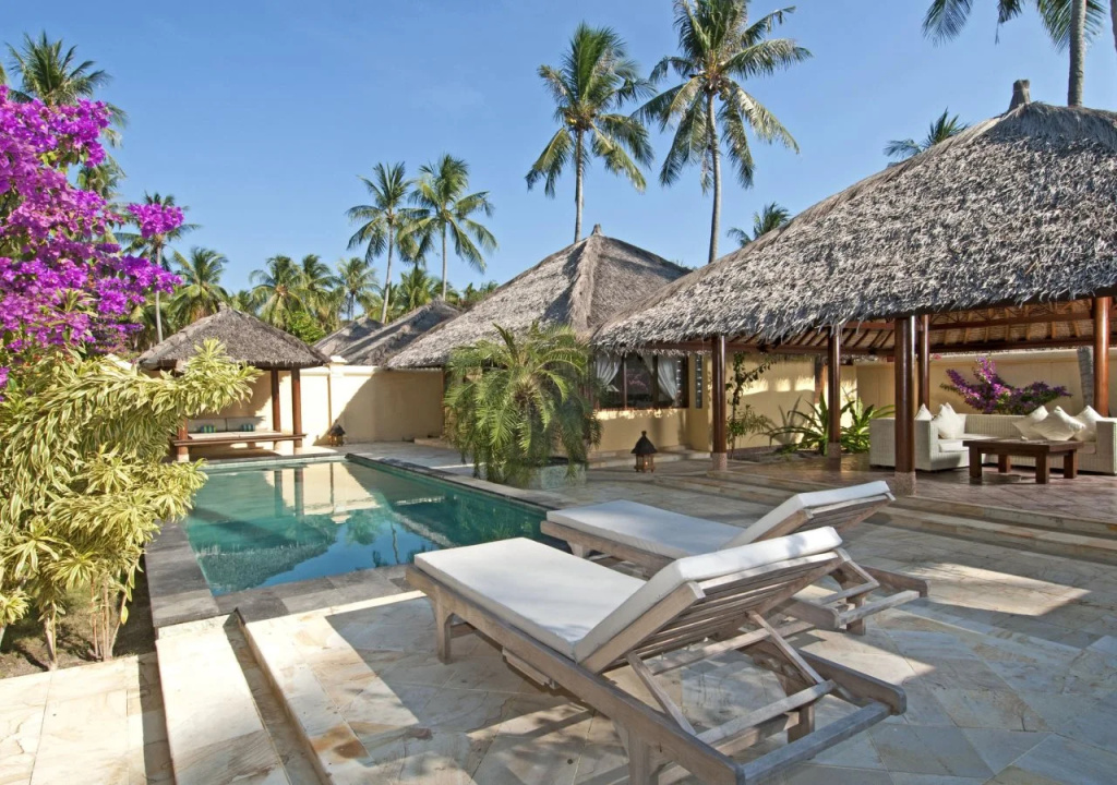 Beach & Waterfront