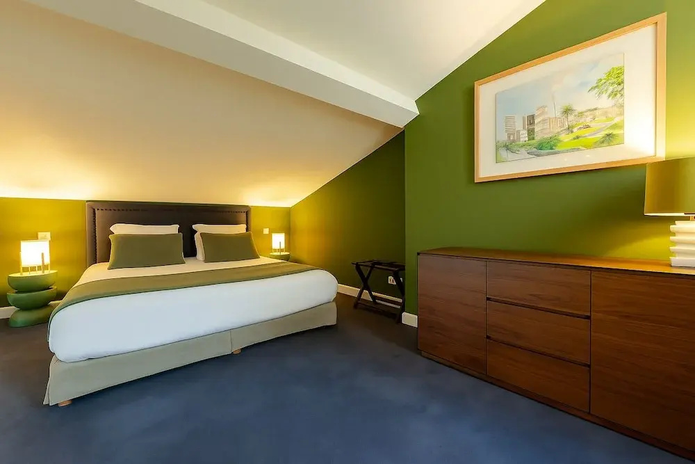 Luxury room