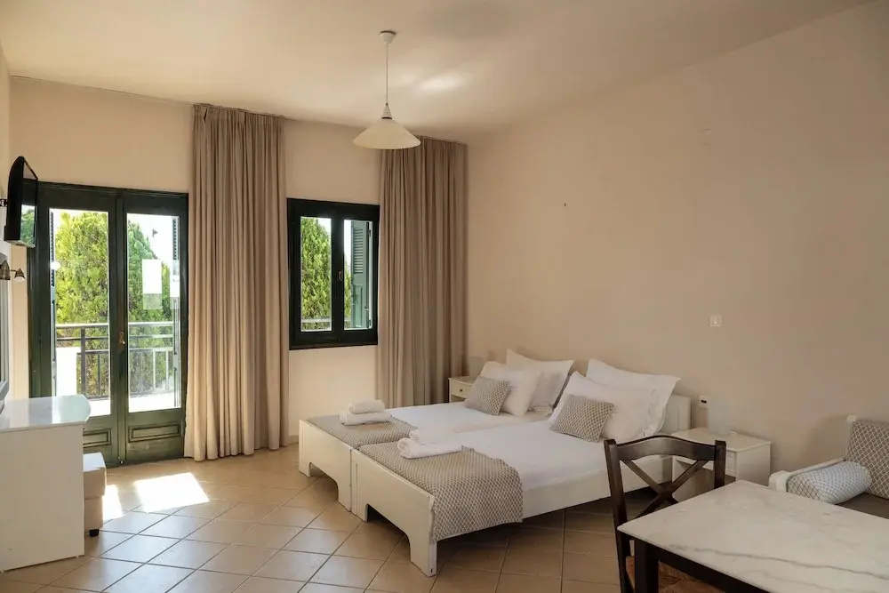 Apartment with balcony