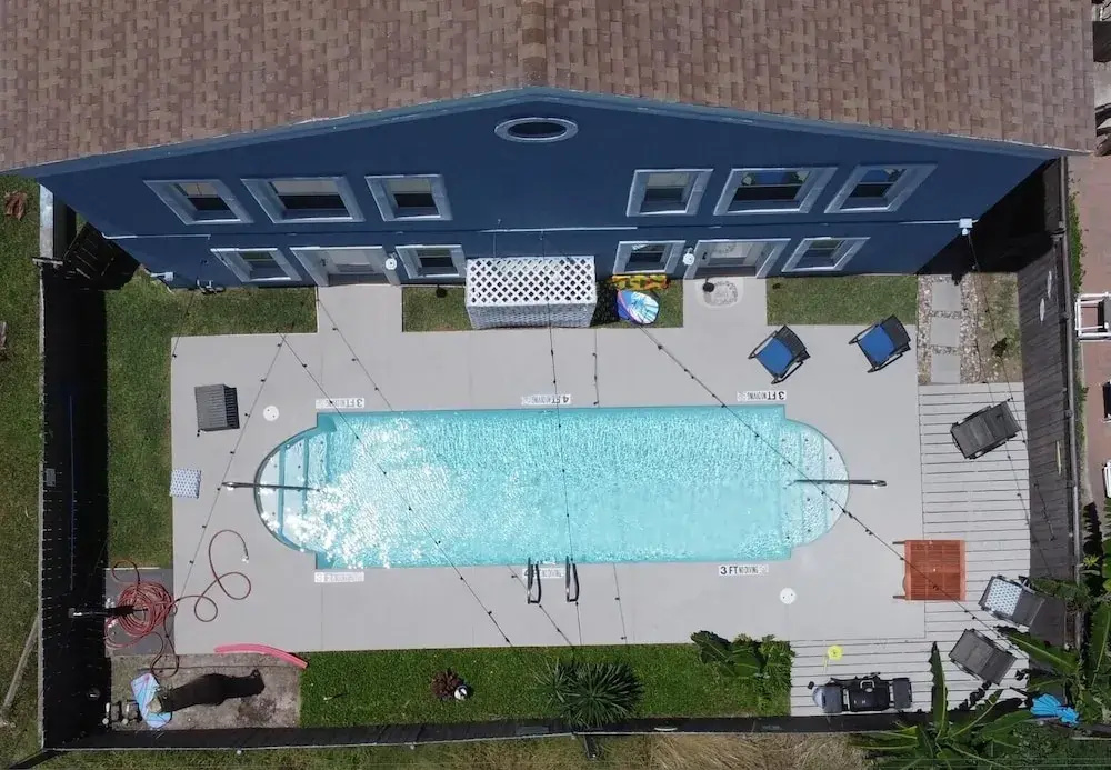 Beach Vibes Pool in Back Allows 8 2 Bedroom Home by Redawning