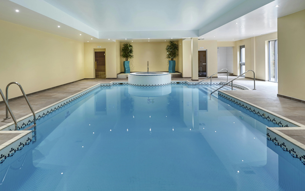 Holiday Inn Cardiff - North M4 by IHG - Général