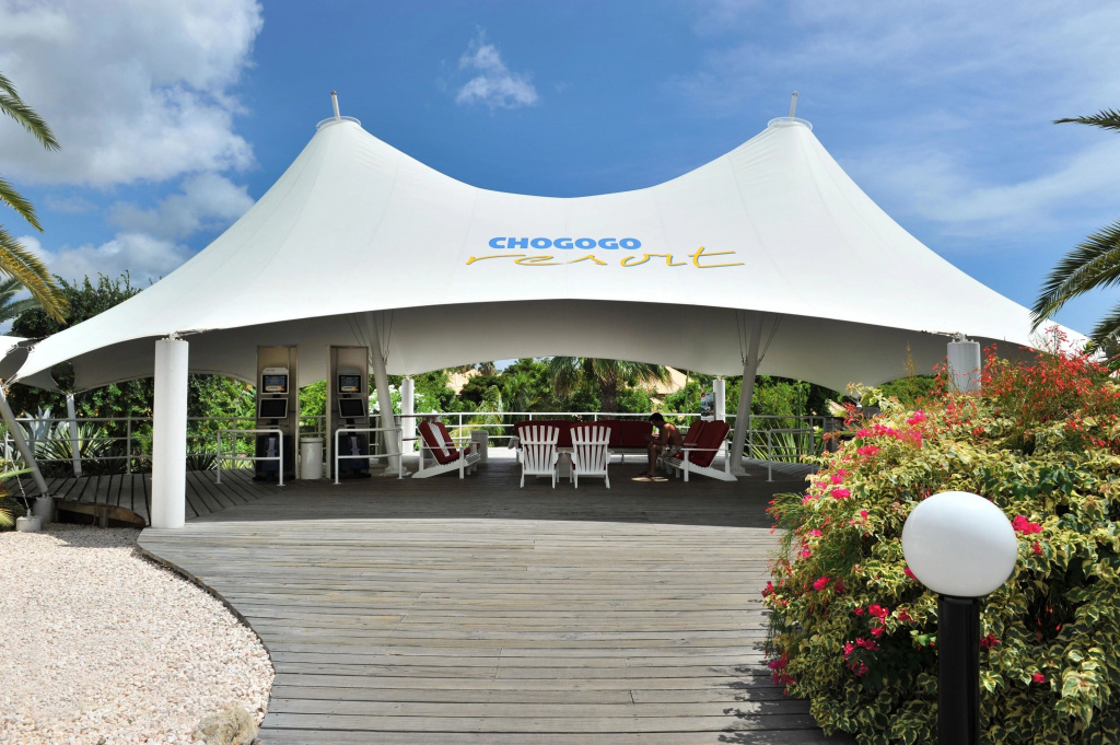 Beach & Waterfront