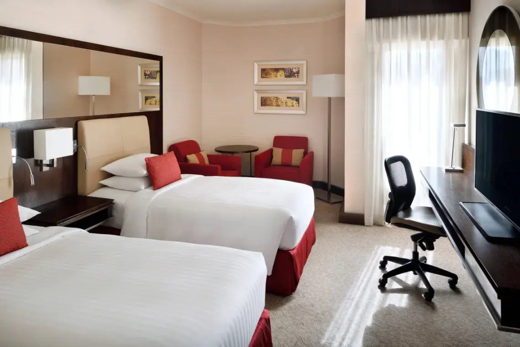 Executive Lounge Access Double Guest room (Smoking or non-smoking rooms are subject to availability) (twin beds)
