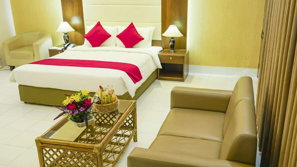 Premier room