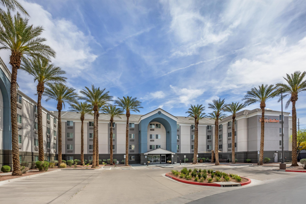 Sonesta Simply Suites Las Vegas Convention Center