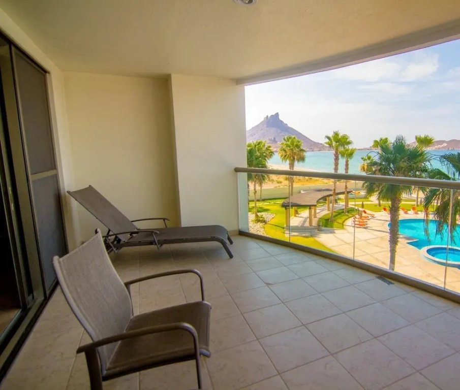 1 Bedroom Condo Playa Blanca 306 1 Bedroom 1.5 Bathroom Condo