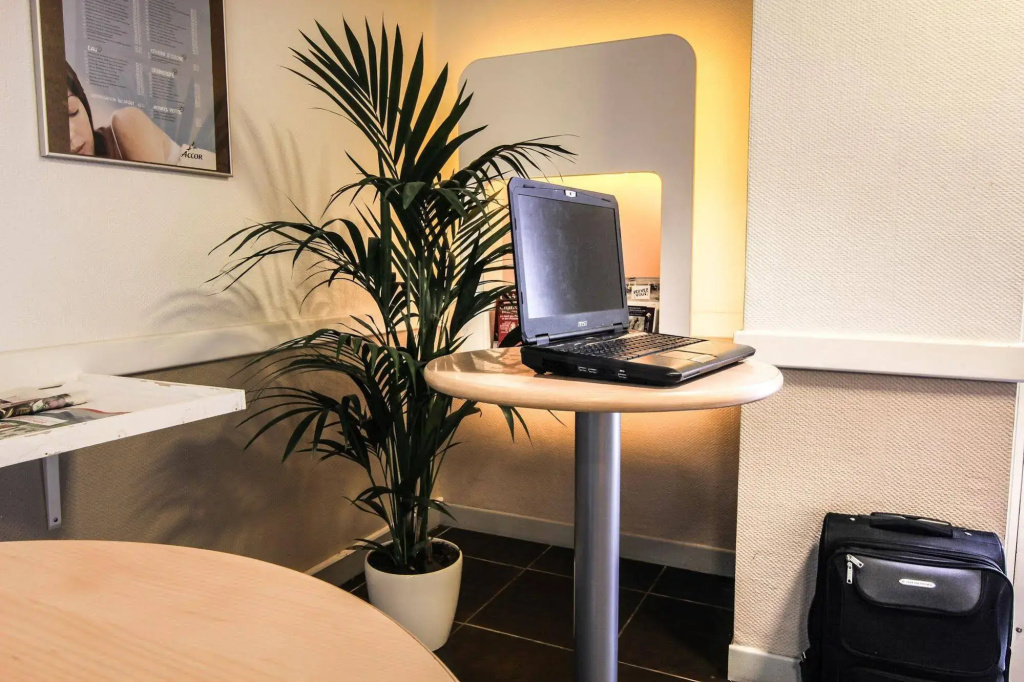 Afficher la photo 6 — ibis budget Chateaudun
