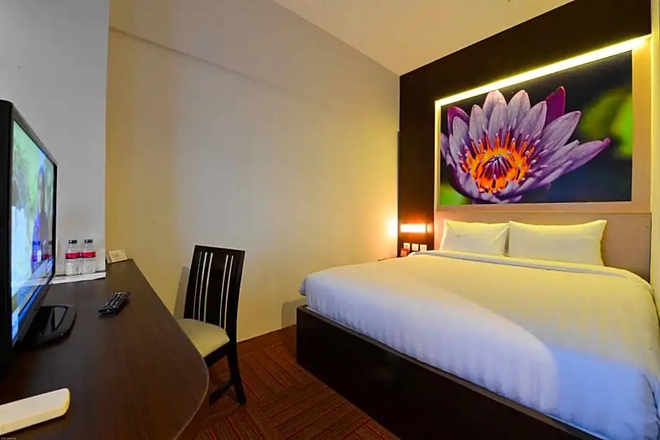 Executive Double room (full double bed)