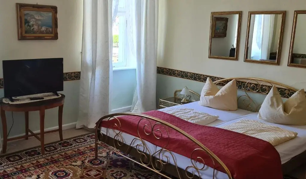Hotel Zum Schwan - Chambres