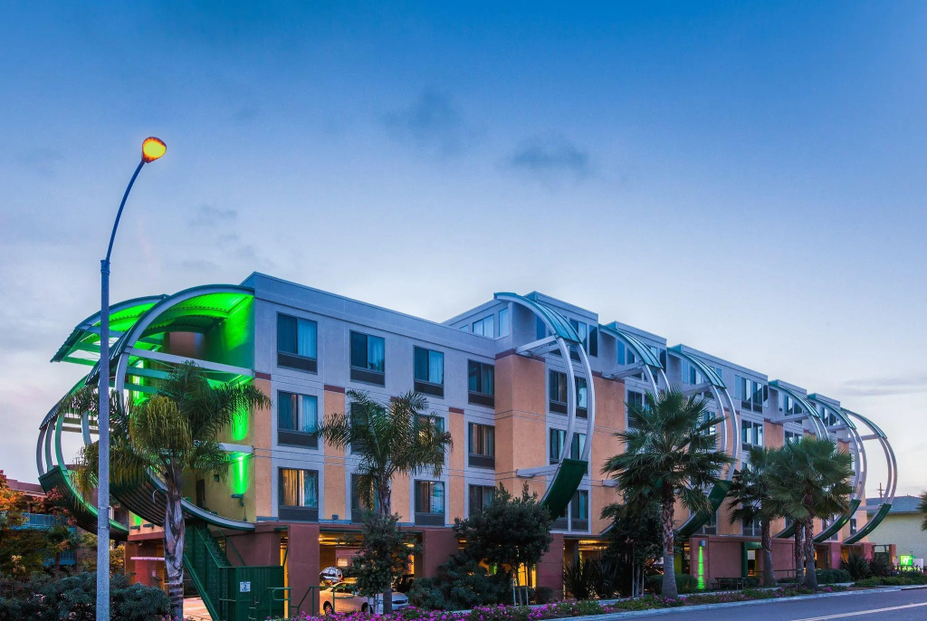 Holiday Inn Oceanside Camp Pendleton Area by IHG - Chambres