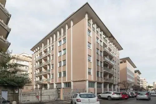Vatican Luxury 2bd 2ba Apartment