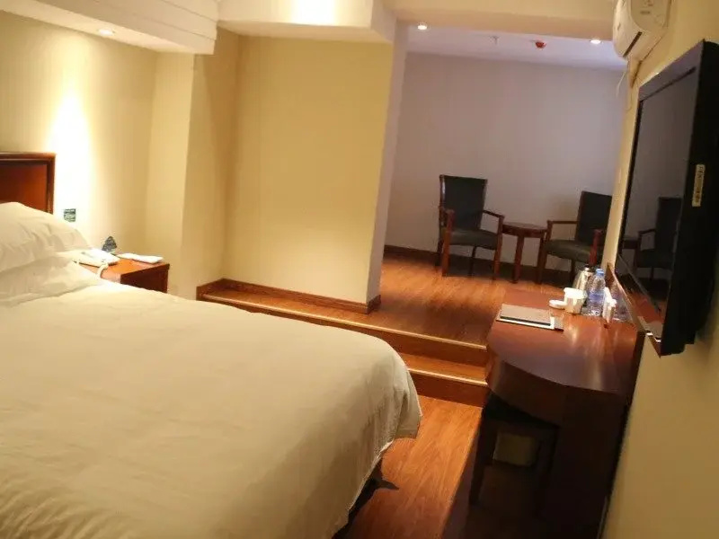 GreenTree Inn ShanDong JiNan East WenHua Road Taishan Technology Mansion Express Hotel - Général