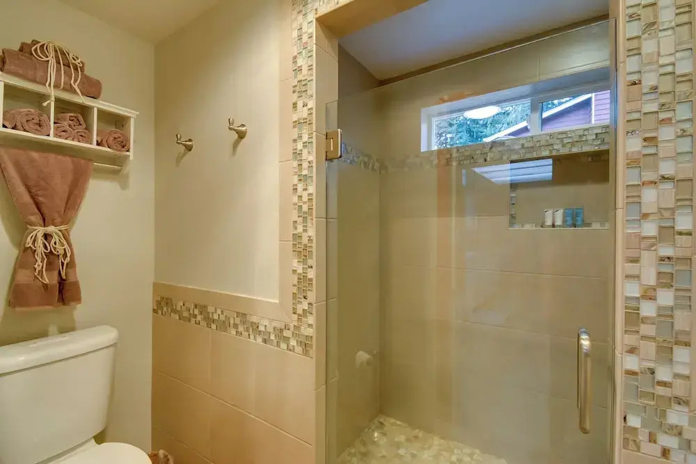 Port Angeles Abode w/ Yard & Guest House! — фото 6