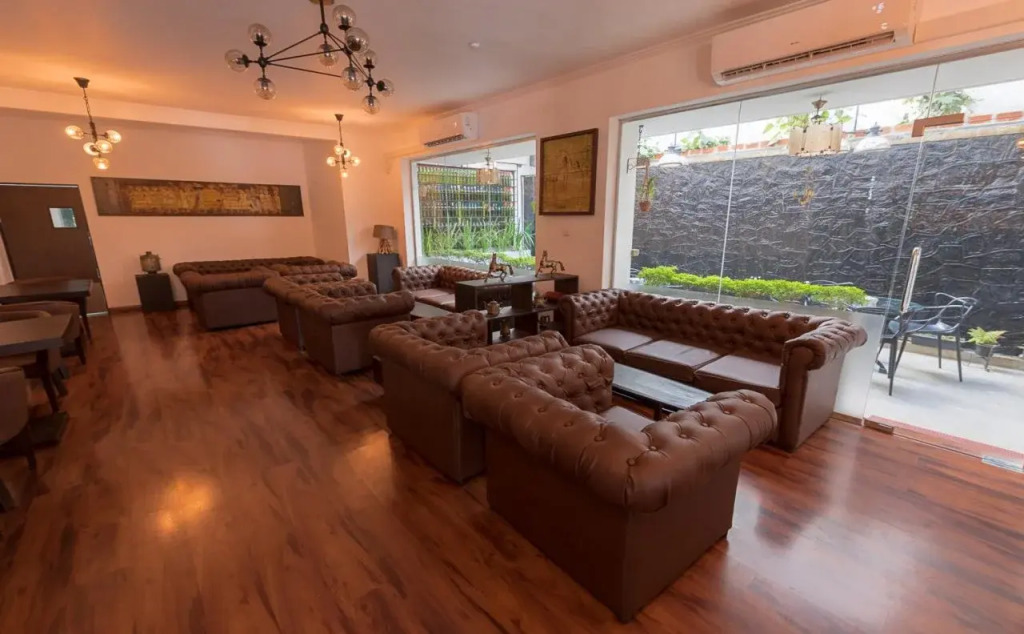 Pearl Royal Hotel — фото