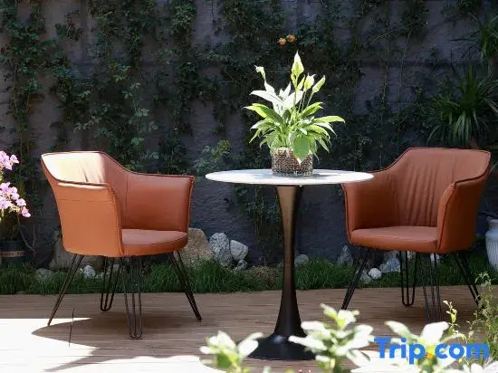 Cangshan Muxue · Smart Luxury Garden Homestay (Dali Ancient City Erhai Lake Store)