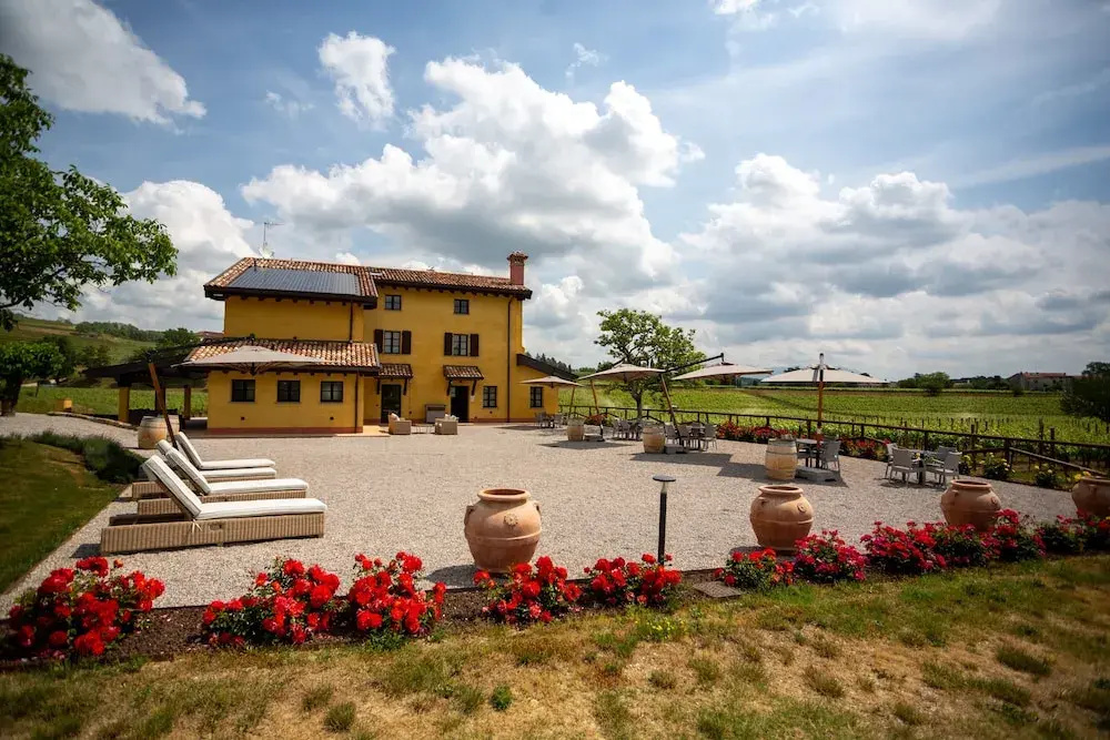 Al pompiere wine and rooms