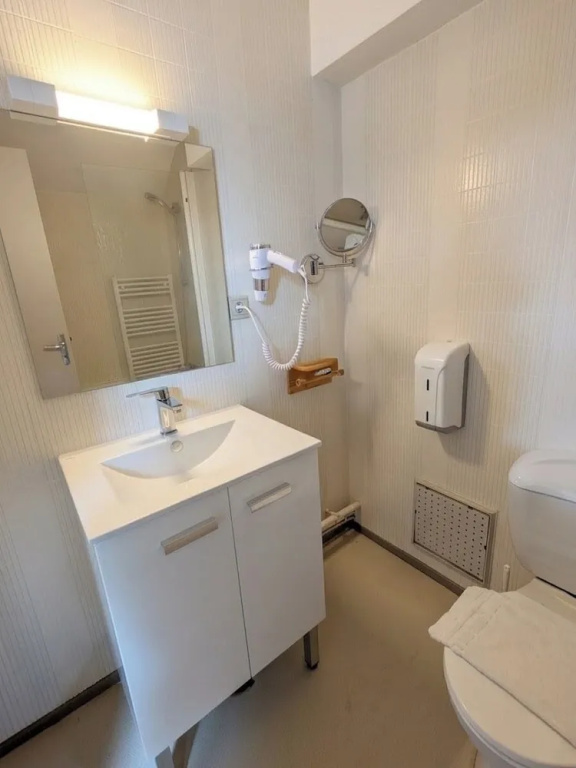 Brit Hotel Deltour Confort Mende - Chambres