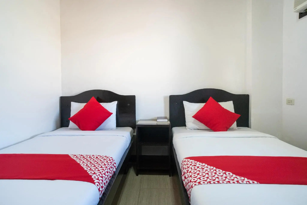 Deluxe Double room (twin beds)