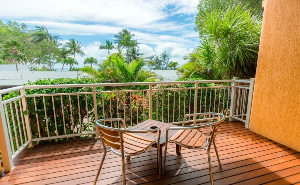 Balcony & Terrace