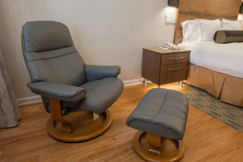 Hotel Strata - Chambres