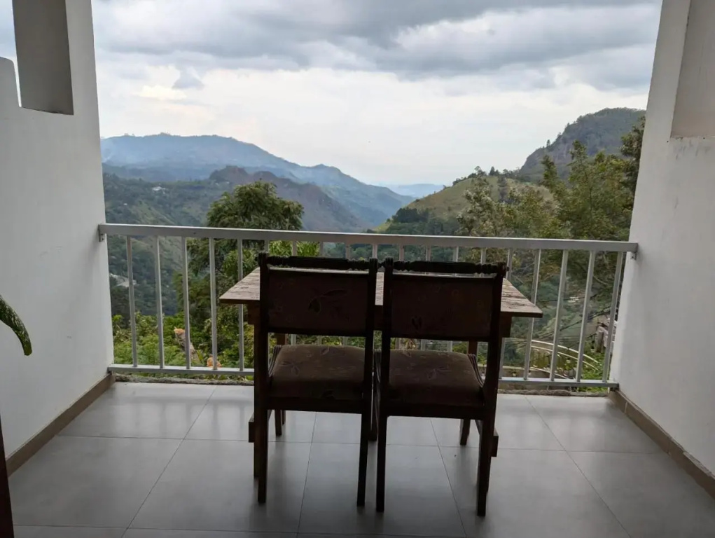 Rock Paradise Homestay