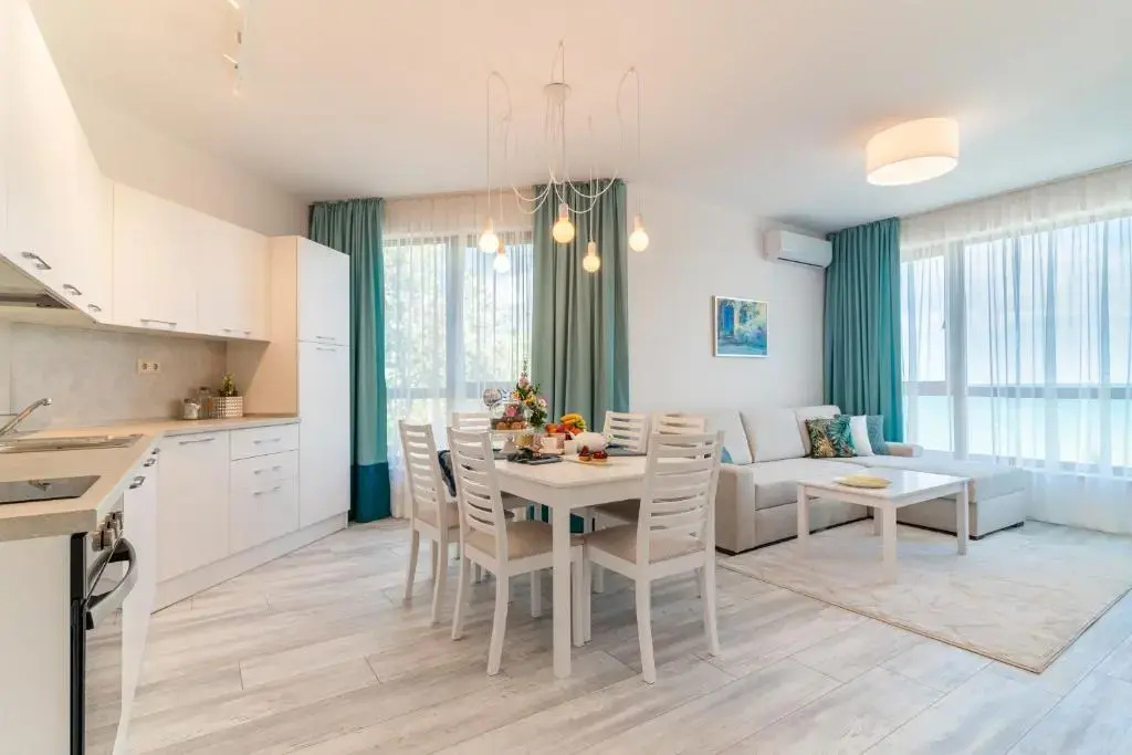 1 Bedroom Deluxe Apartment with sea view