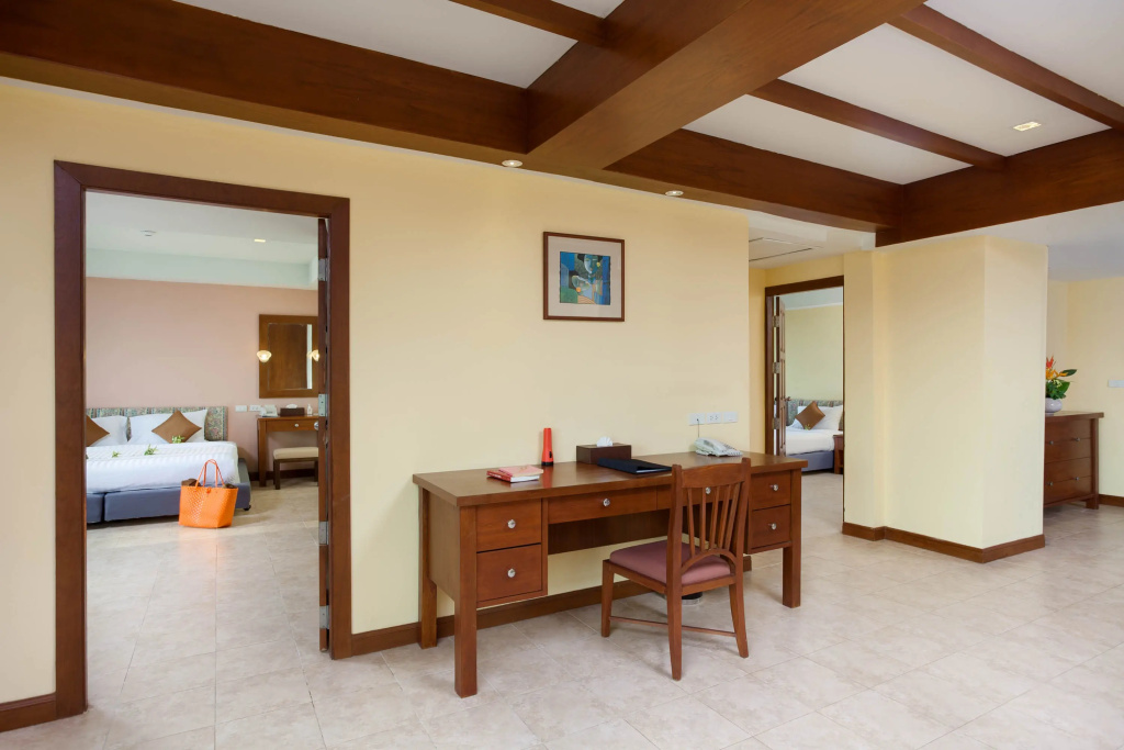 By The Sea Hotel - Chambres