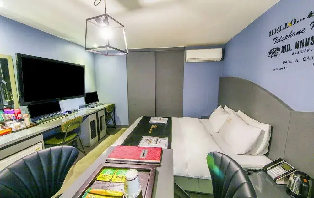 Hotel photo 12