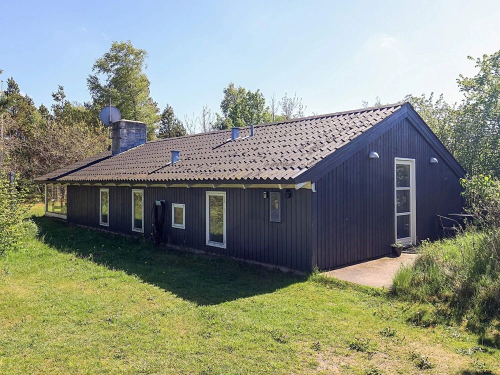 6 Person Holiday Home in Jerup