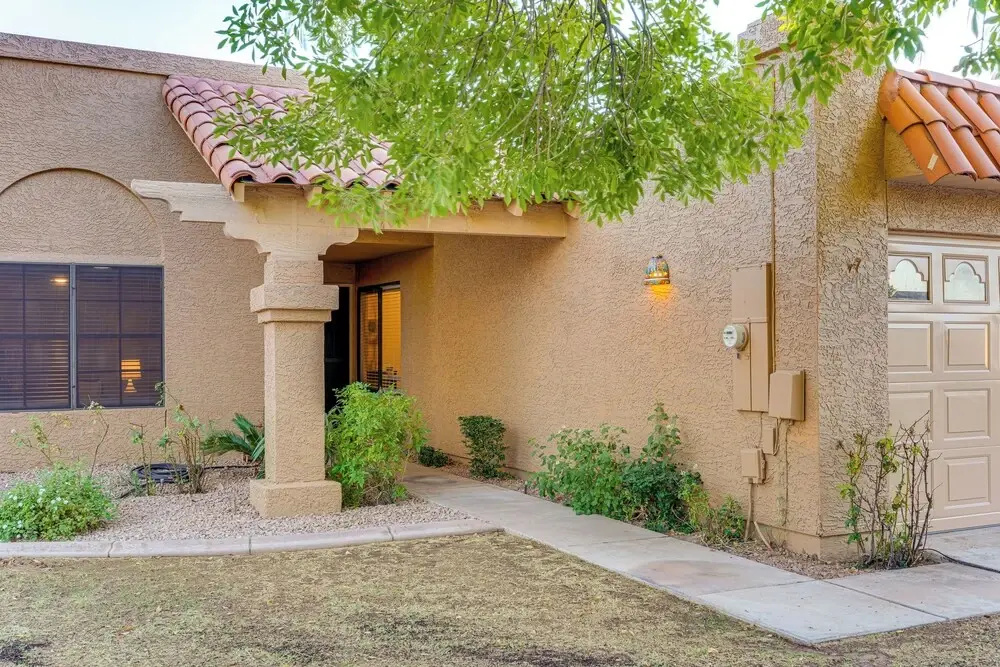 Home 2 Mi to Westworld of Scottsdale!