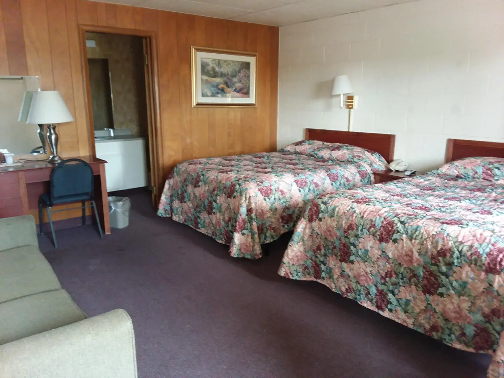 Standard Double Family room (full double bed)
