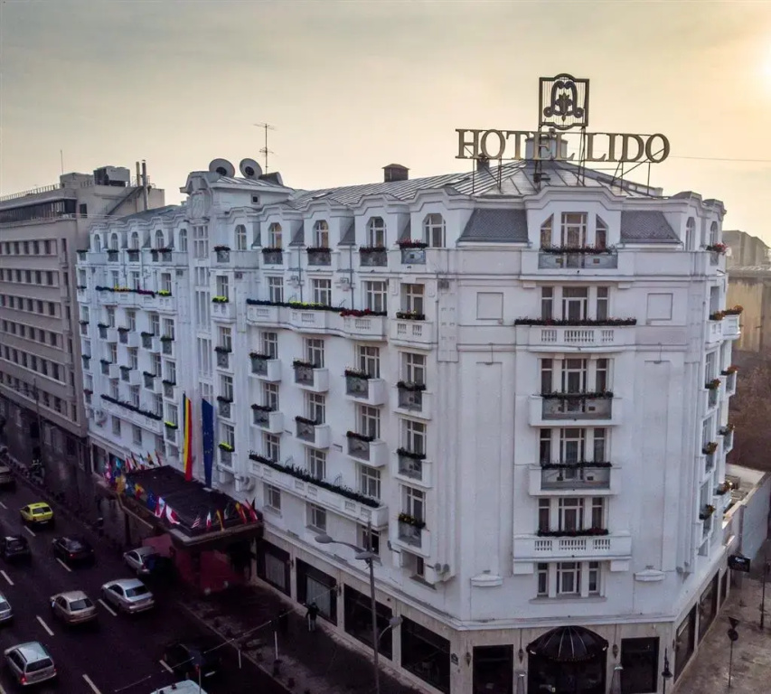 Lido by Phoenicia