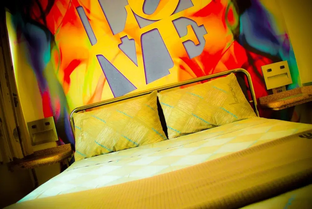 Loove Hotel - Adults Only