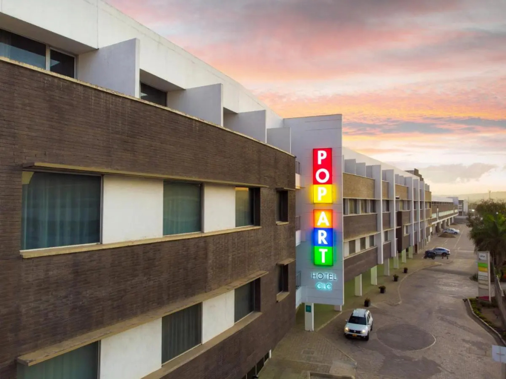 Pop Art Hotel CLC Puerto Mamonal Cartagena