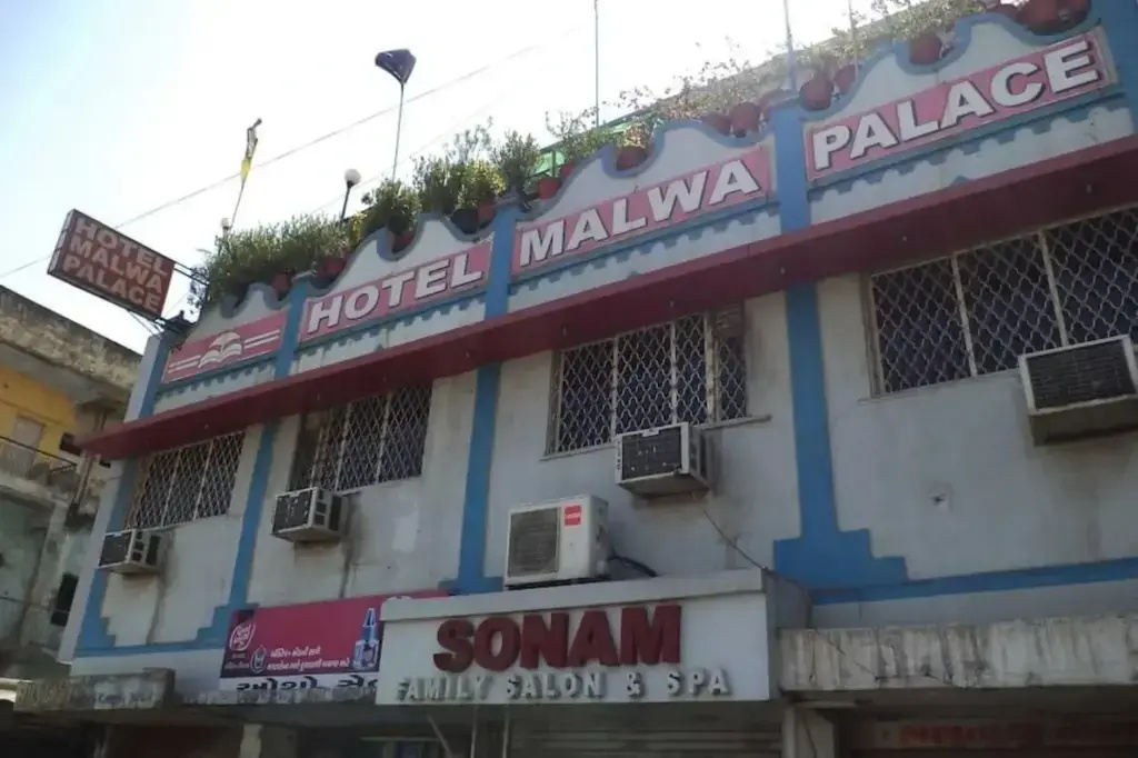 Hotel Malwa Palace
