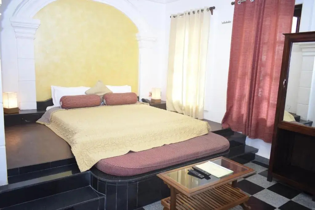 Superior Double room (full double bed)