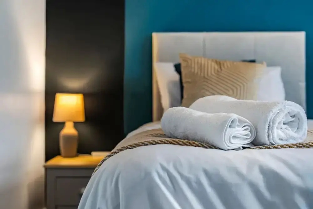 Modern Affordable Home - Contractors Leisure