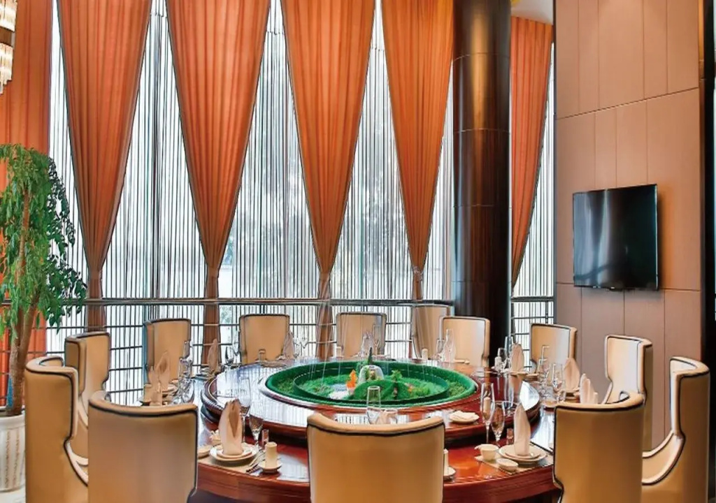Lobby & Reception