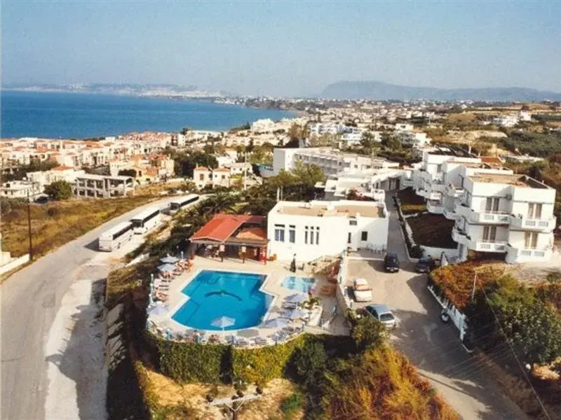 Beach & Waterfront